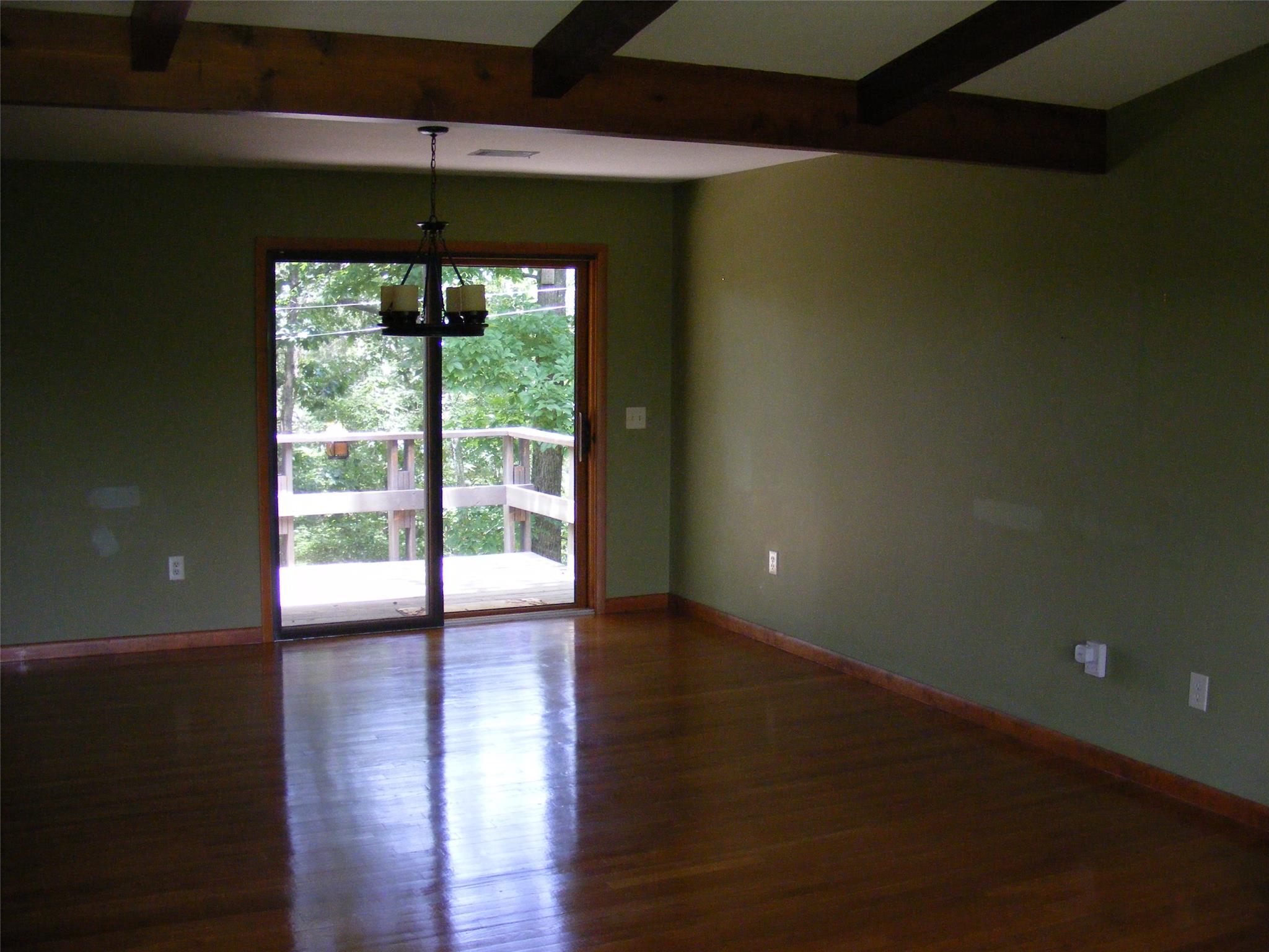 392 Cobblestone Ln, Demorest, GA 30535 photo 4