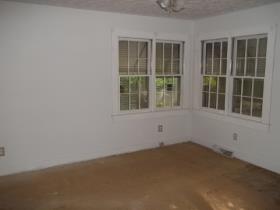 2795 Starr Rd, Morrow, GA 30260 photo 6