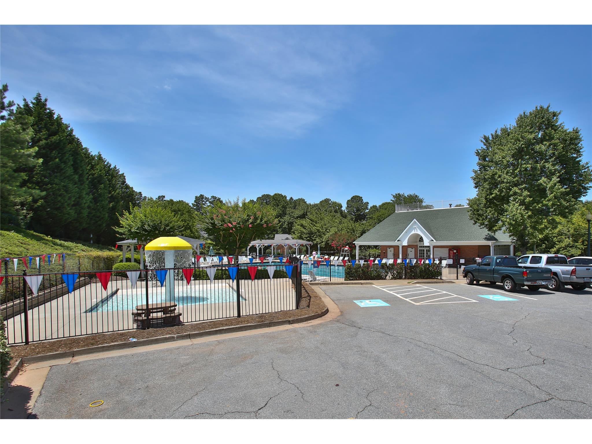 365 Ruby Forest Pkwy, Suwanee, GA 30024 photo 23