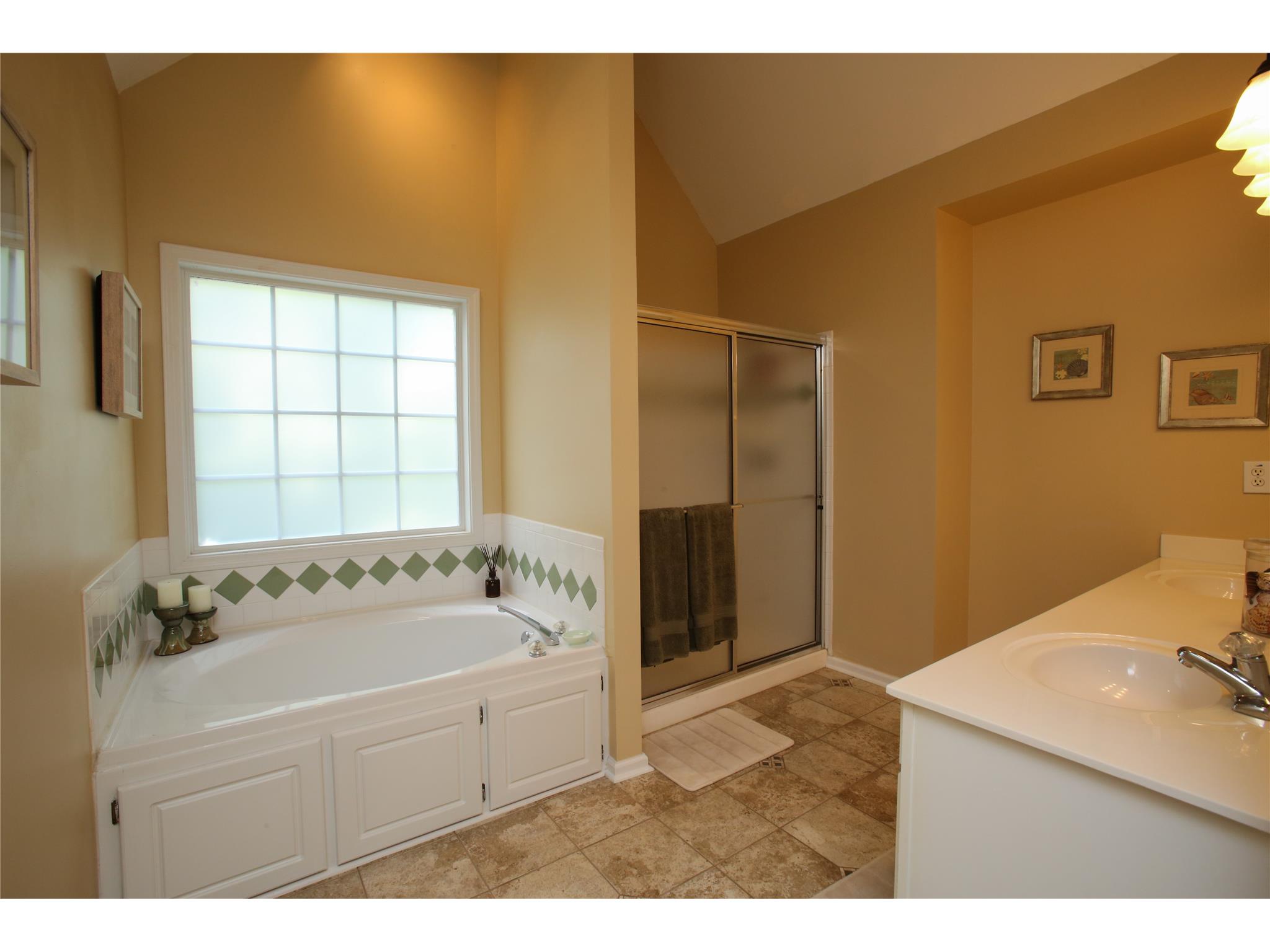 365 Ruby Forest Pkwy, Suwanee, GA 30024 photo 12