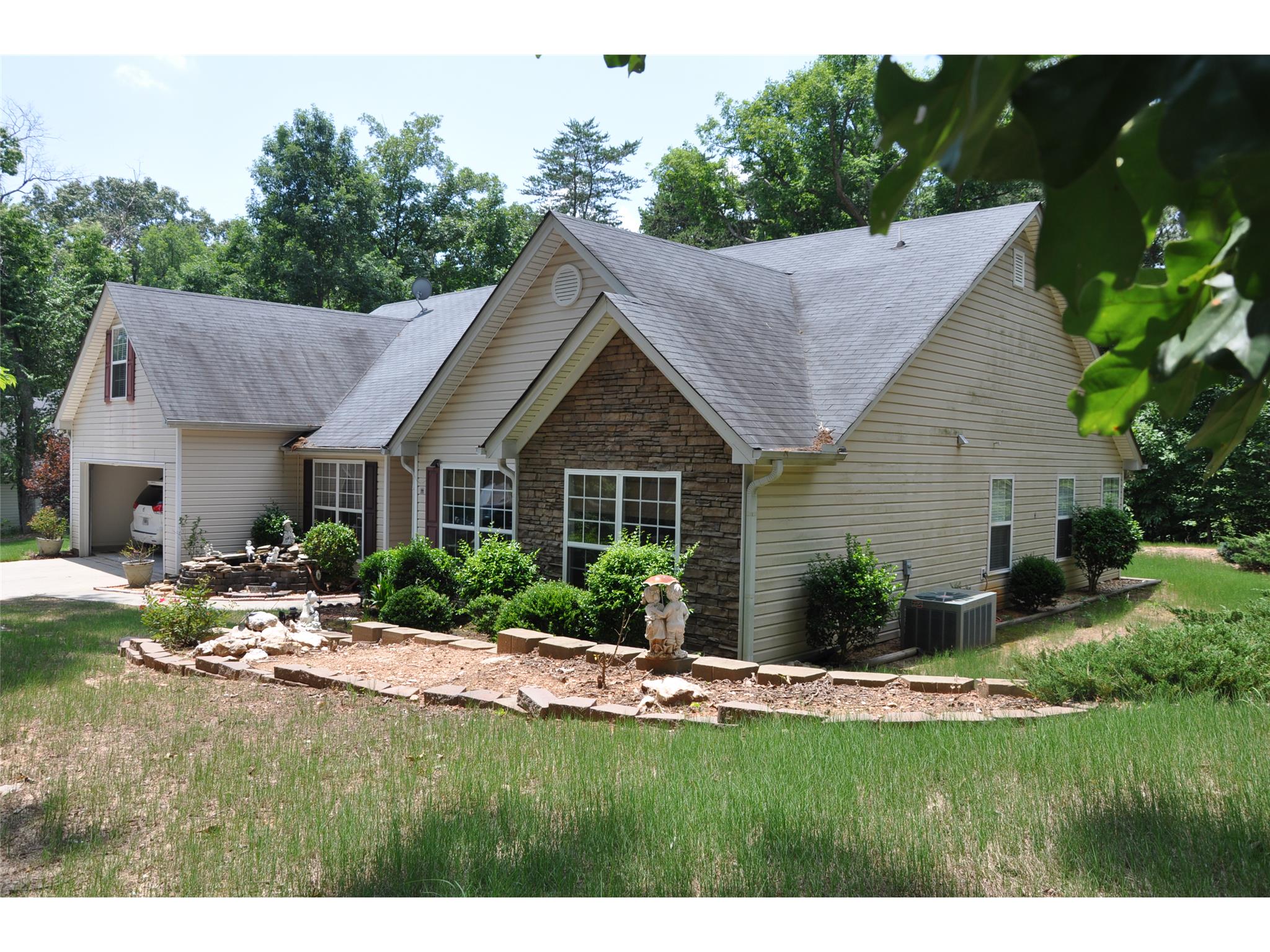 3151 Centurion Dr, Gainesville, GA 30506 photo 1