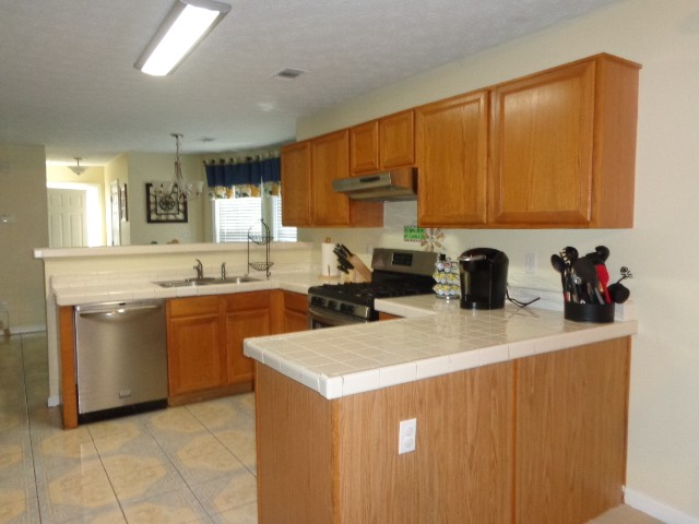 3259 Roundfield Cir, Duluth, GA 30096 photo 4