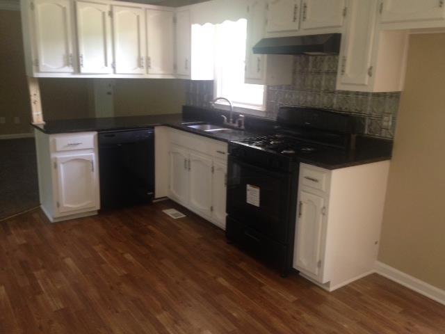 355 Freestone Dr, Newnan, GA 30265 photo 7