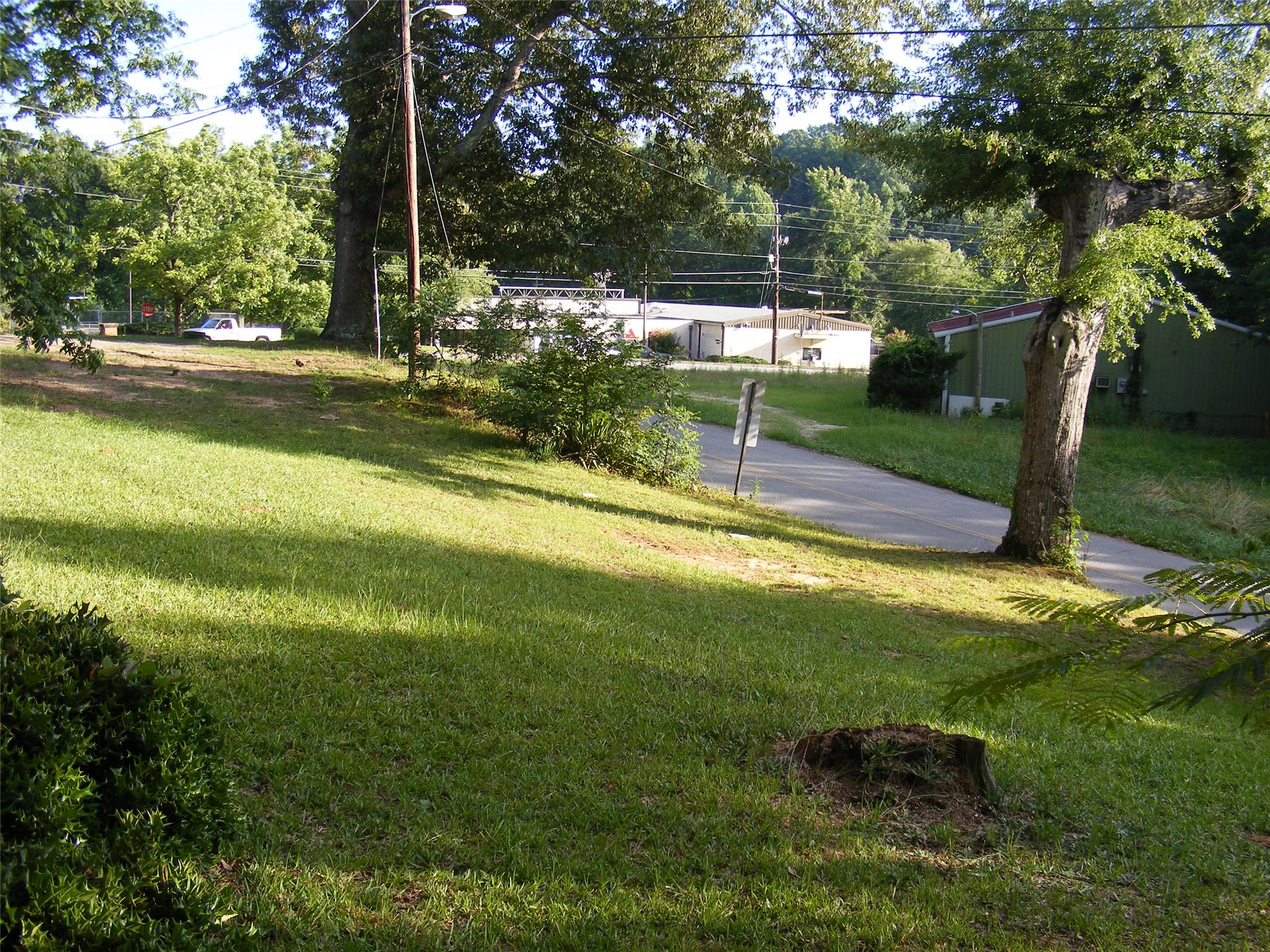 199 Morgan St, Toccoa, GA 30577 photo 2