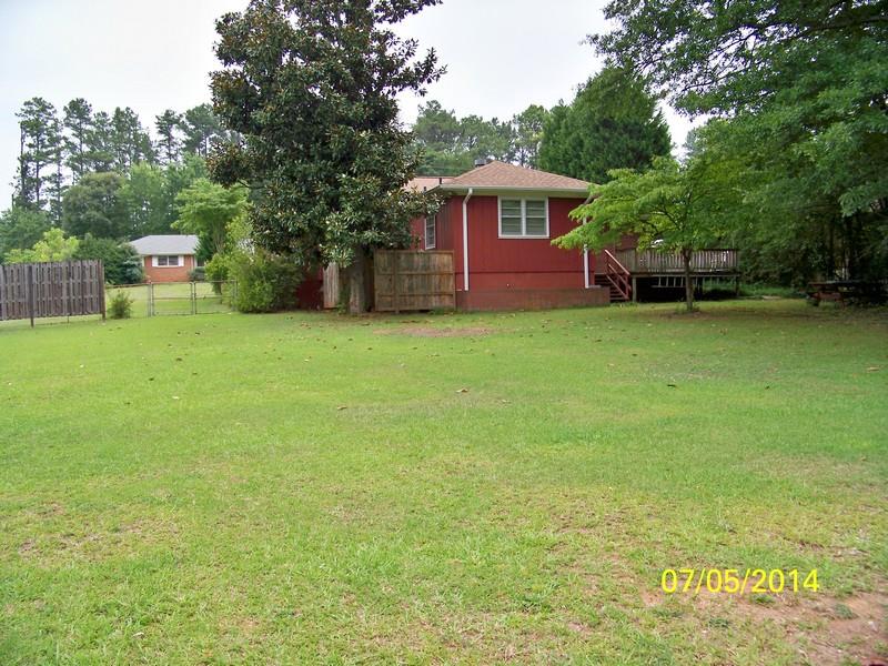 1925 Mural Cir, Morrow, GA 30260 photo 3