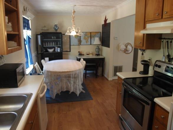 4745 Perry Rd, Gainesville, GA 30506 photo 6
