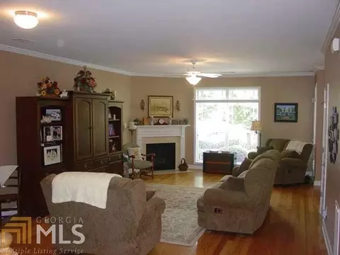 965 Cambron Commons Trce, Suwanee, GA 30024 photo 4