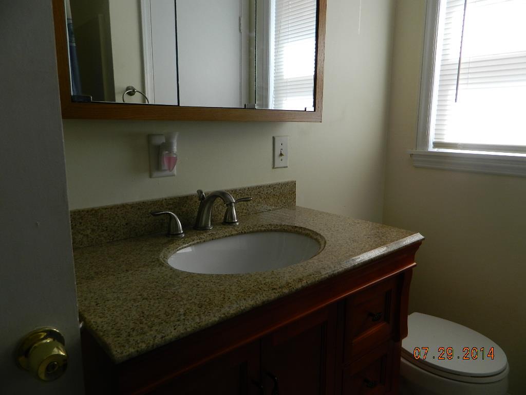 64 N Bowden St, Commerce, GA 30529 photo 10