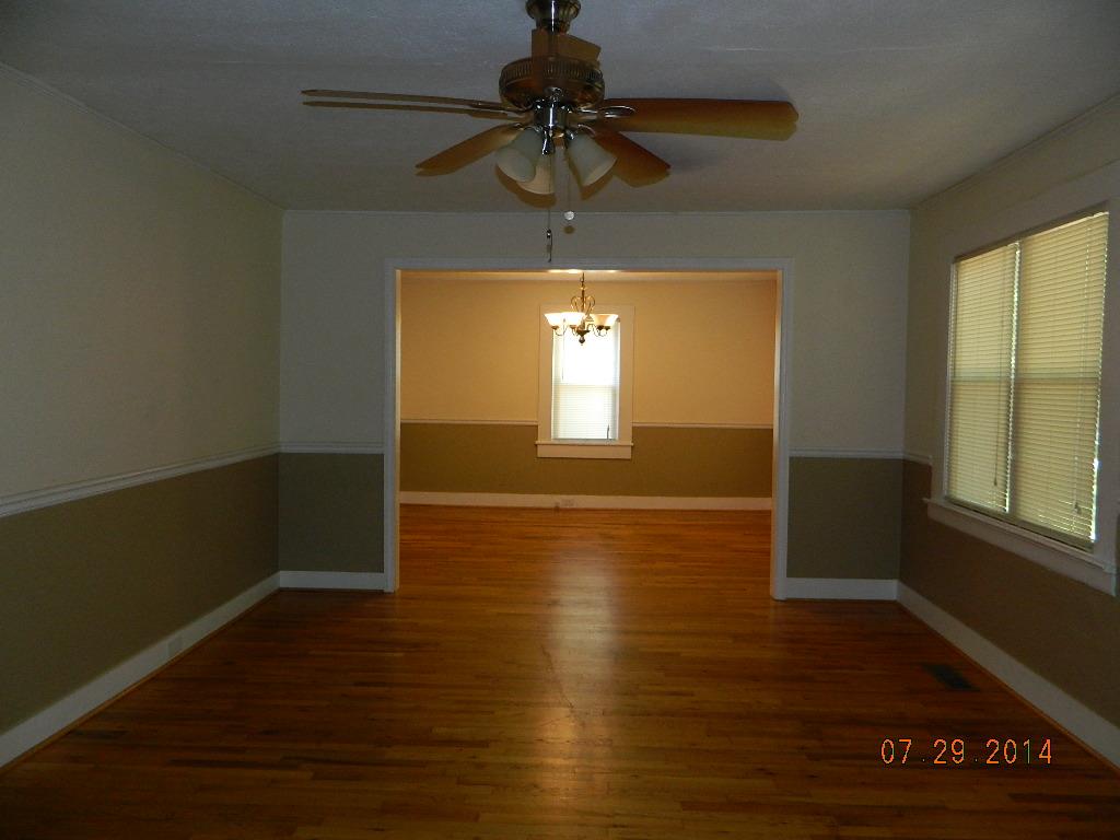 64 N Bowden St, Commerce, GA 30529 photo 6