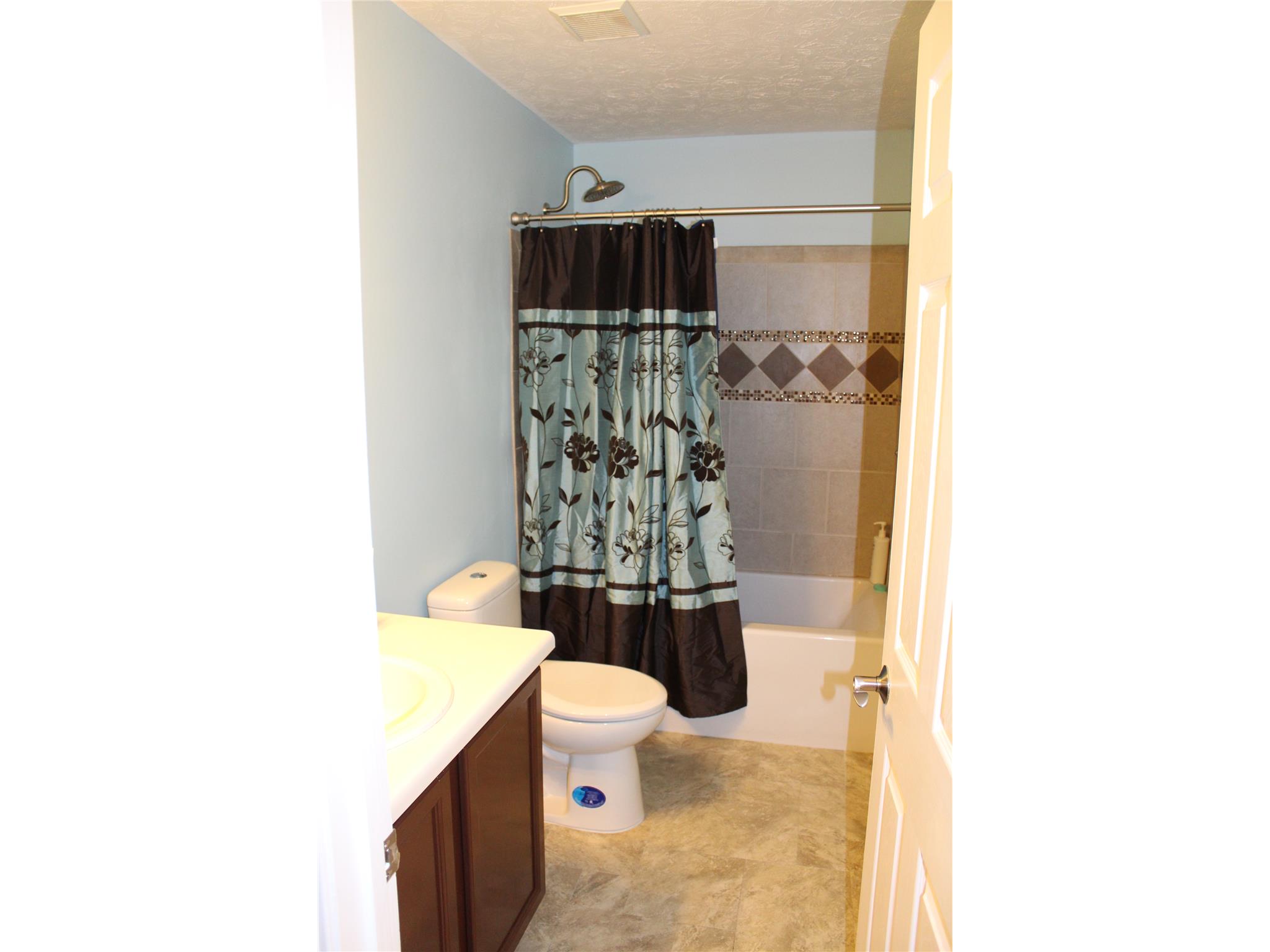 2398 Haynes Trace Dr, Grayson, GA 30017 photo 8