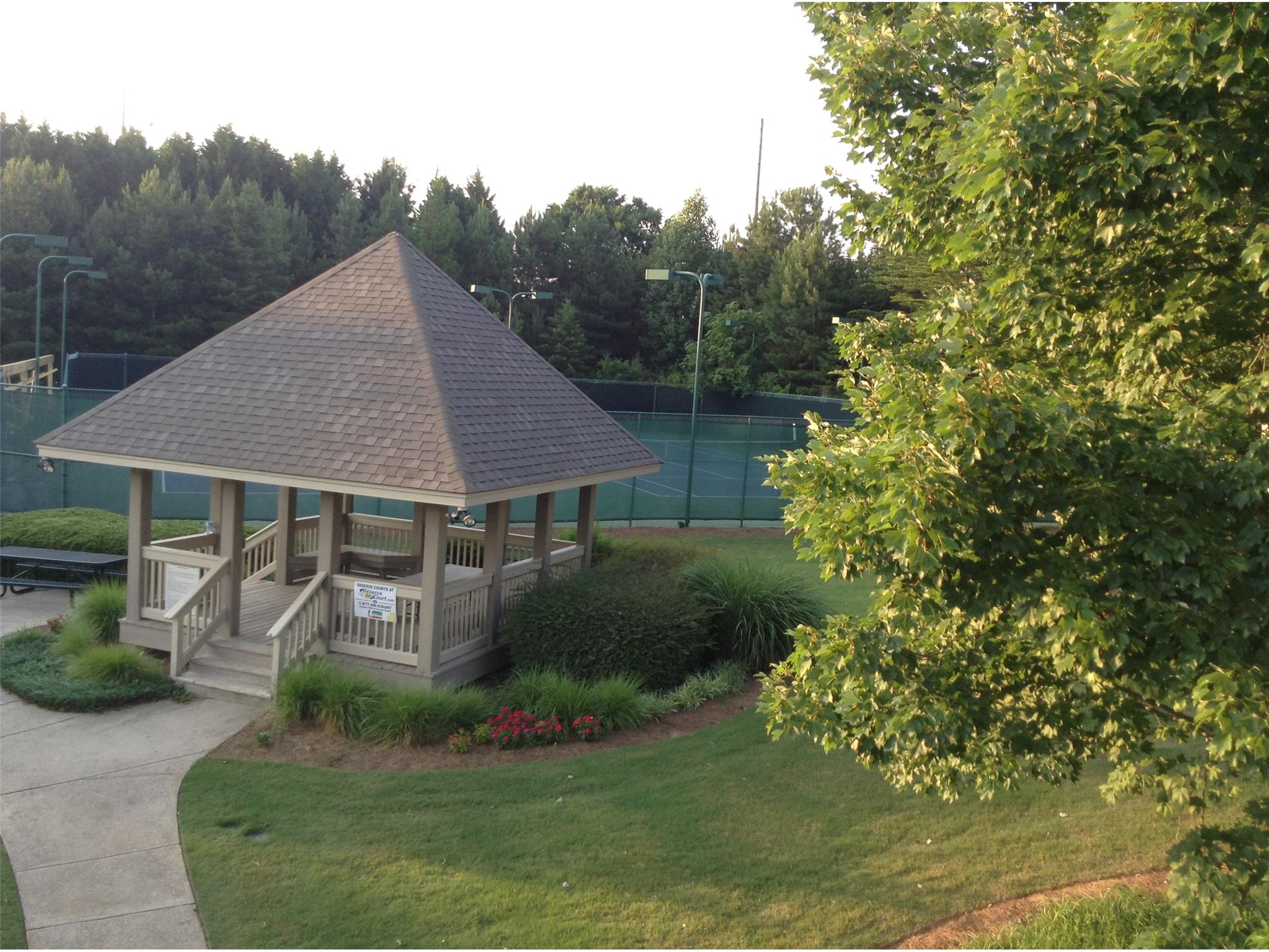 3855 Ridge Point Dr, Suwanee, GA 30024 photo 17