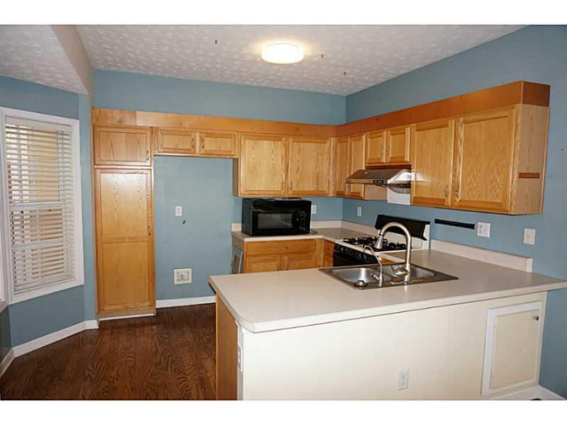 275 Abbotts Mill Dr, Duluth, GA 30097 photo 4