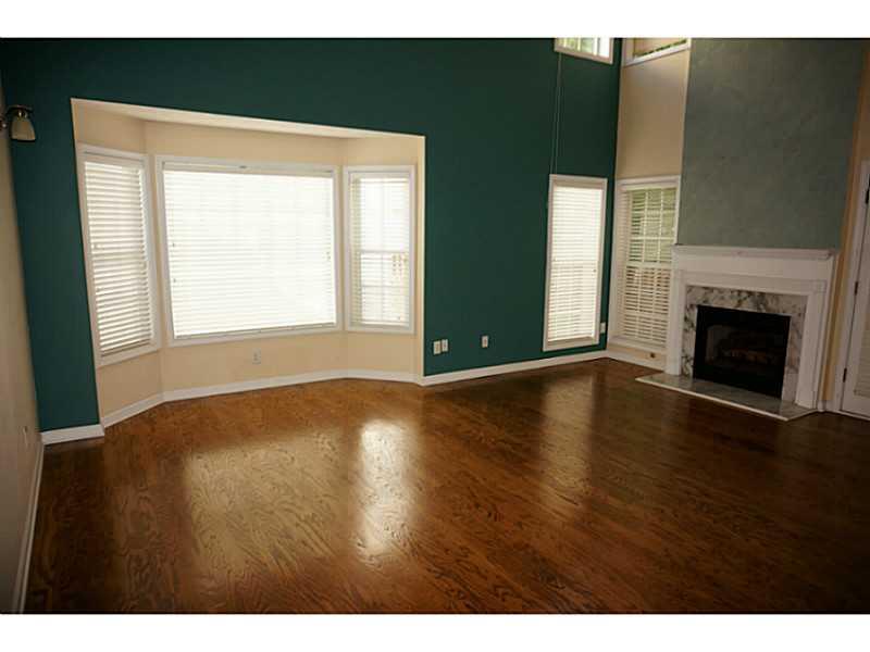 275 Abbotts Mill Dr, Duluth, GA 30097 photo 3