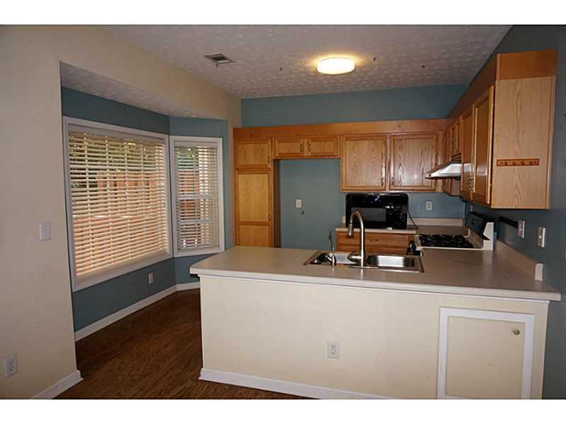 275 Abbotts Mill Dr, Duluth, GA 30097 photo 5