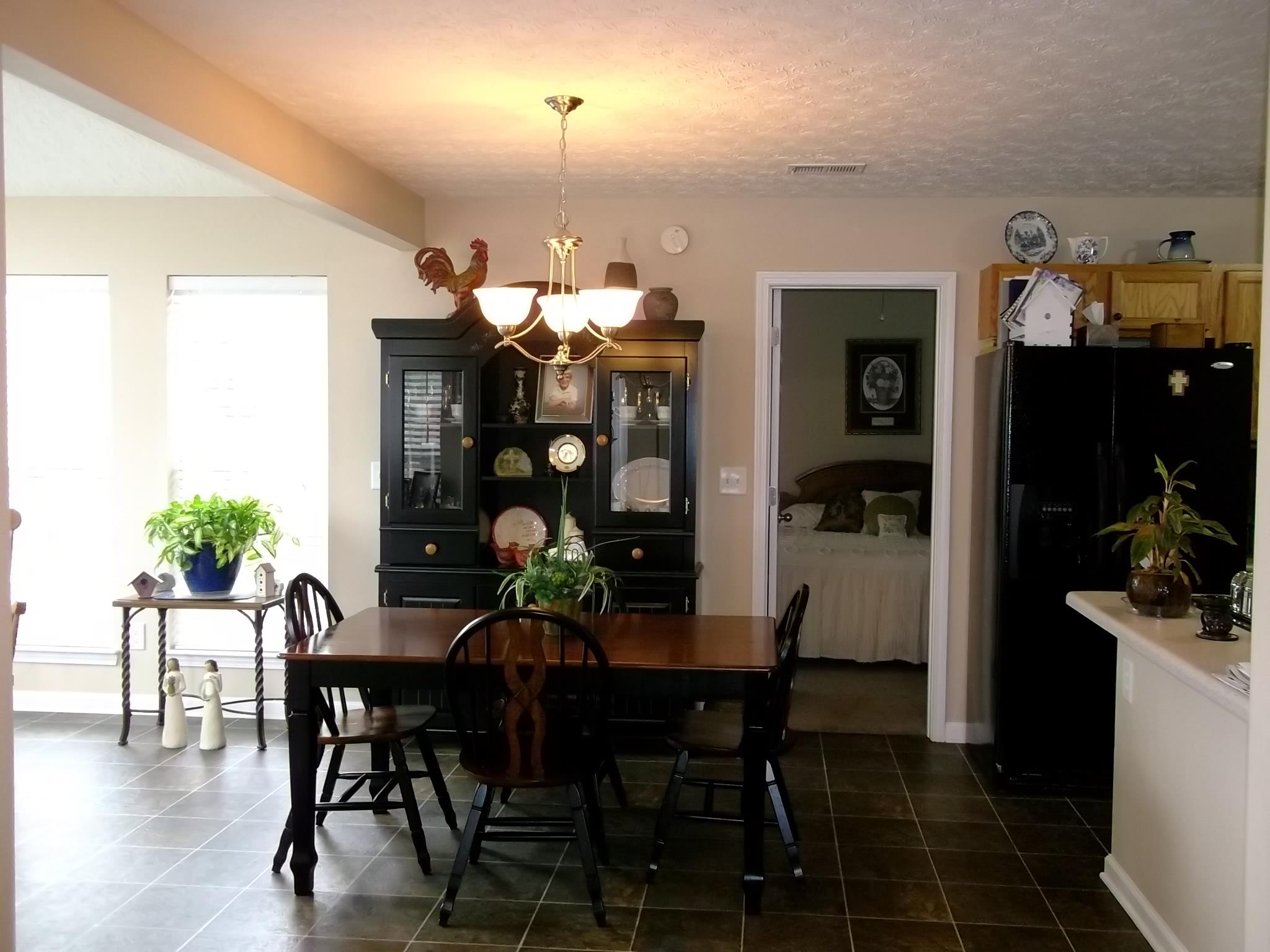 409 Lexington Park Dr, Lagrange, GA 30241 photo 3