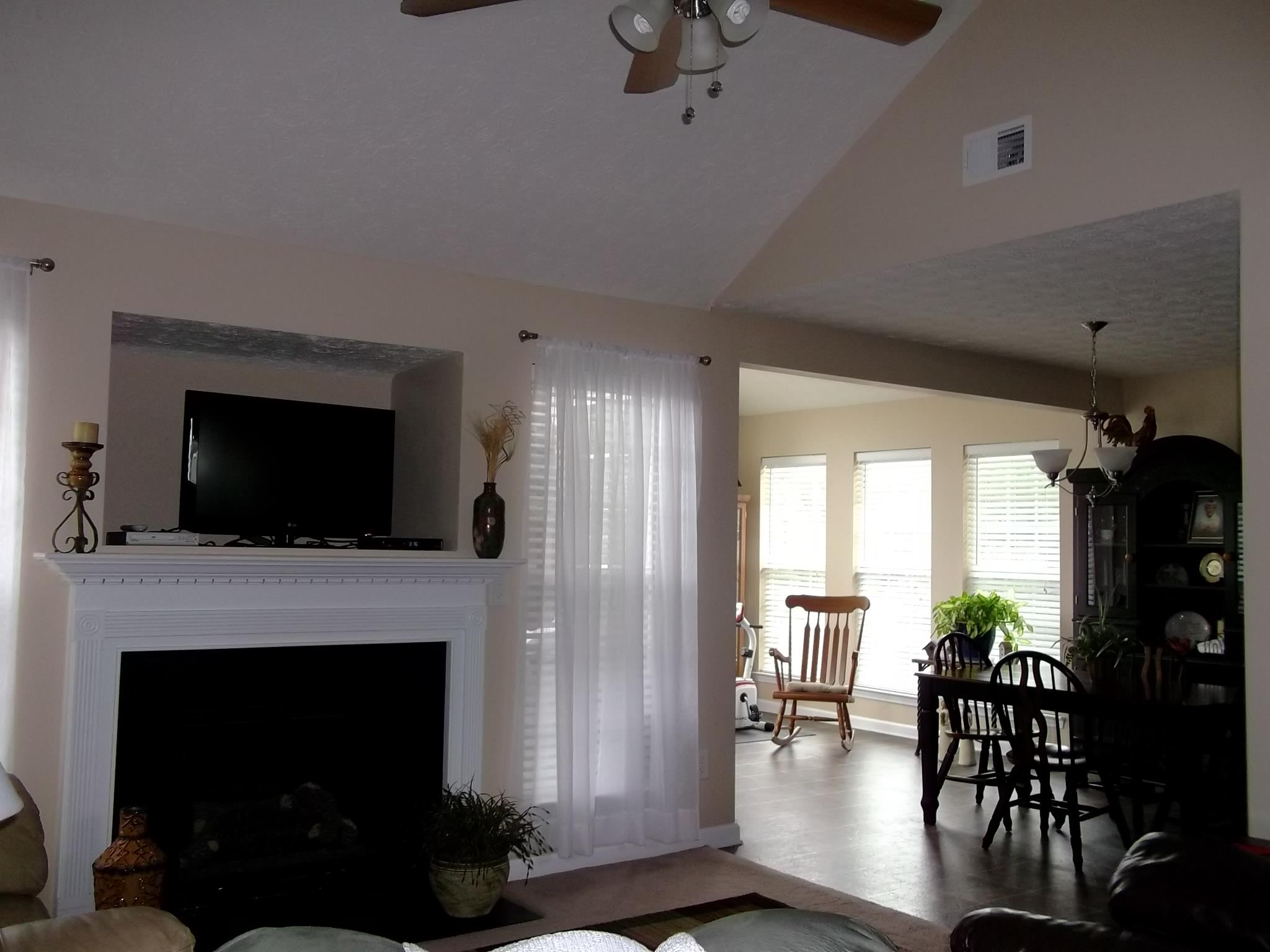 409 Lexington Park Dr, Lagrange, GA 30241 photo 9