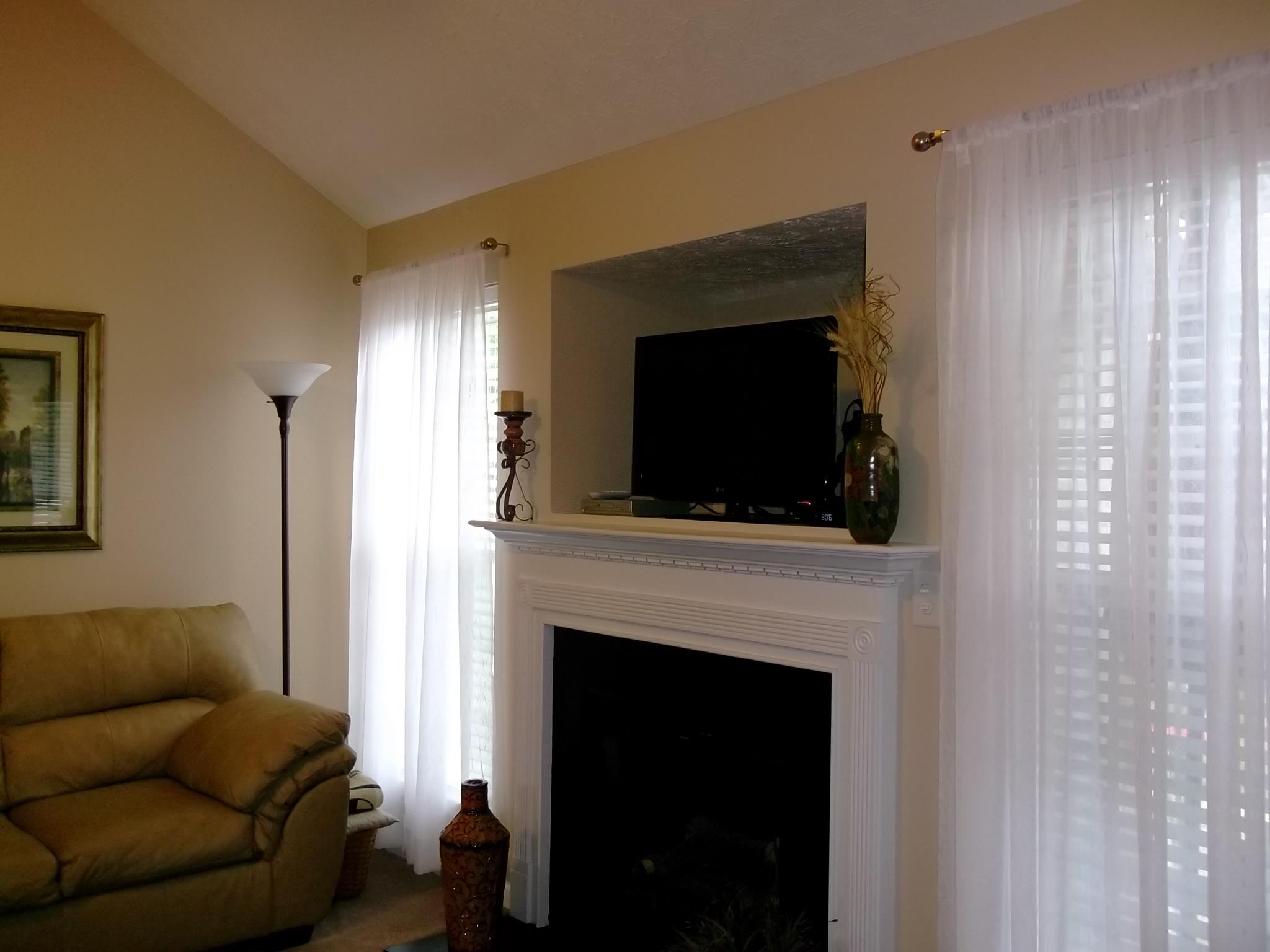 409 Lexington Park Dr, Lagrange, GA 30241 photo 2