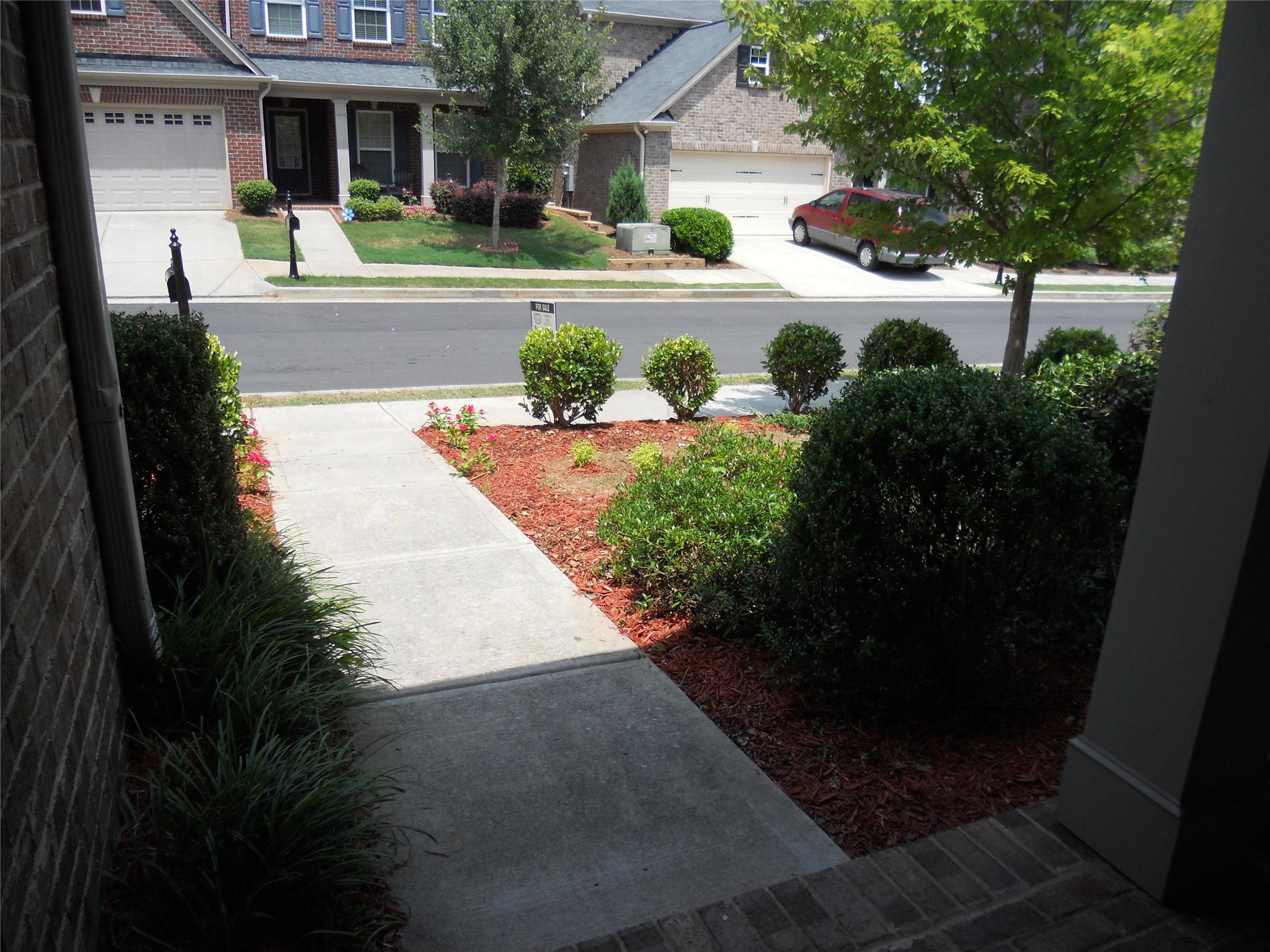 6879 Downs Ave, Duluth, GA 30097 photo 2
