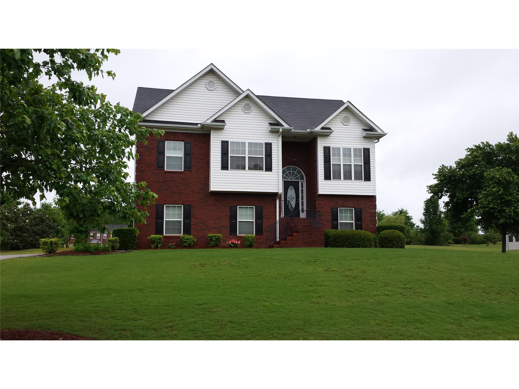 100 Anna Dr, Covington, GA 30014 photo 1