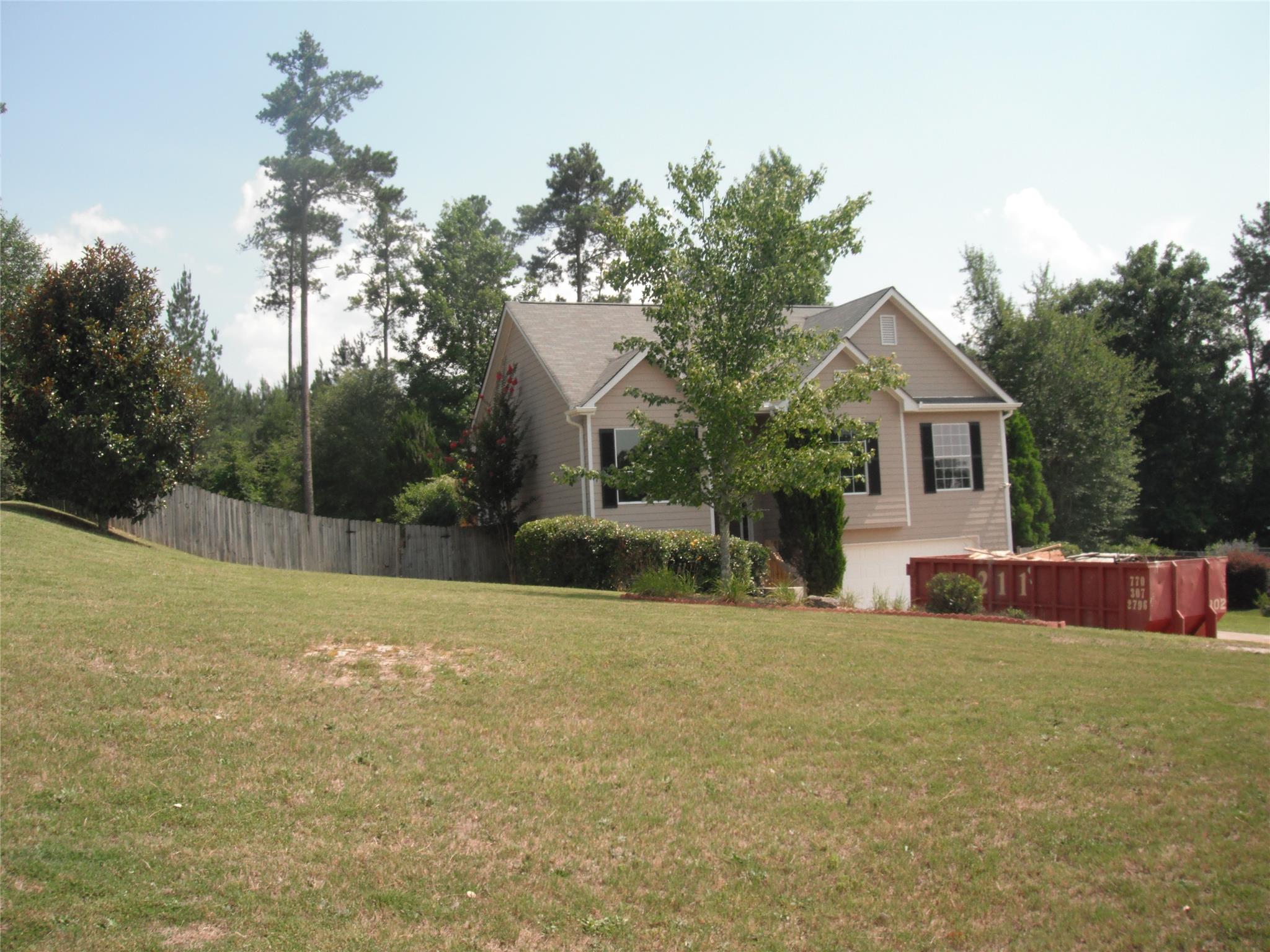 944 Lochwolde Ln, Bethlehem, GA 30620 photo 4