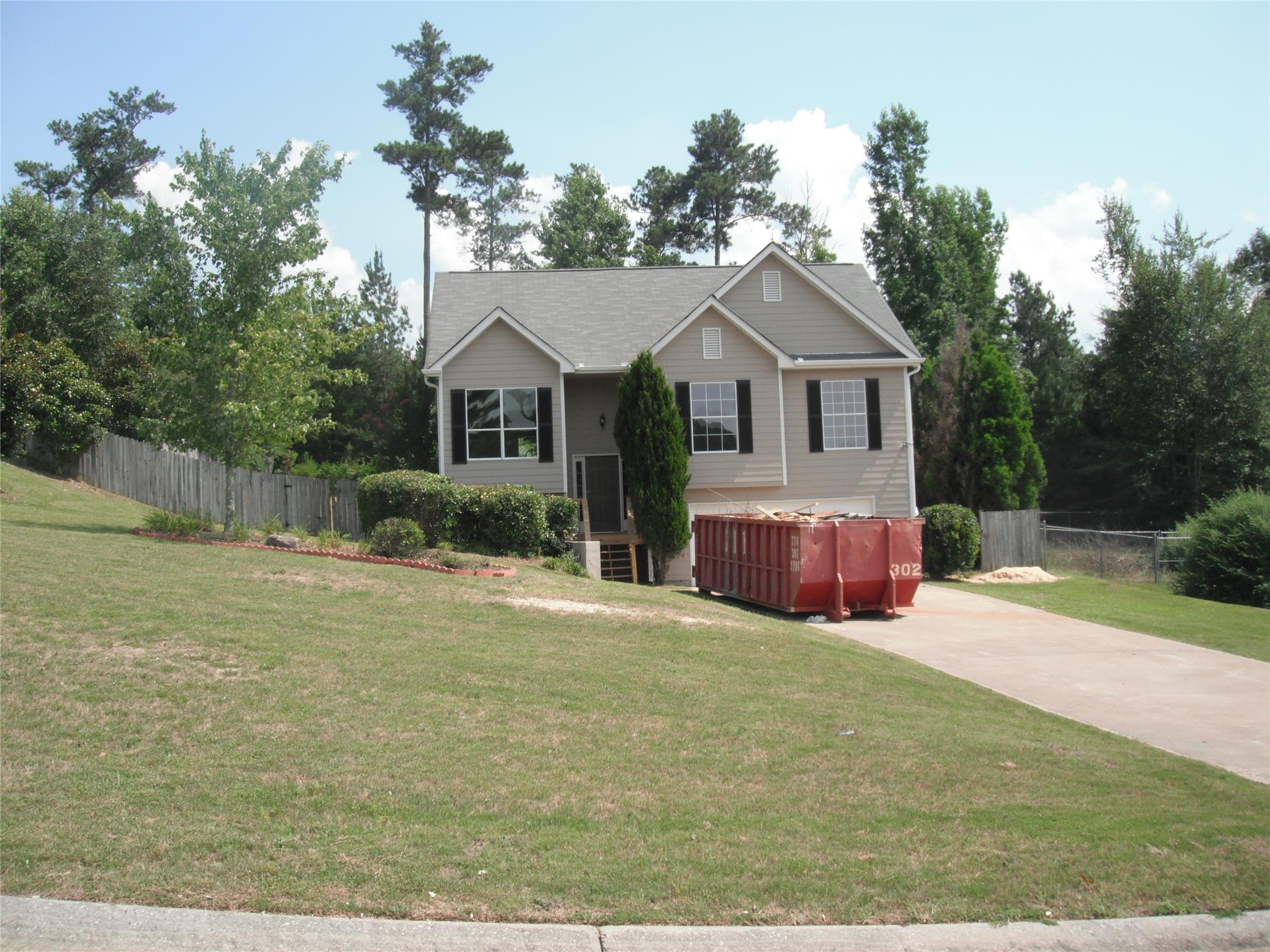 944 Lochwolde Ln, Bethlehem, GA 30620 photo 1