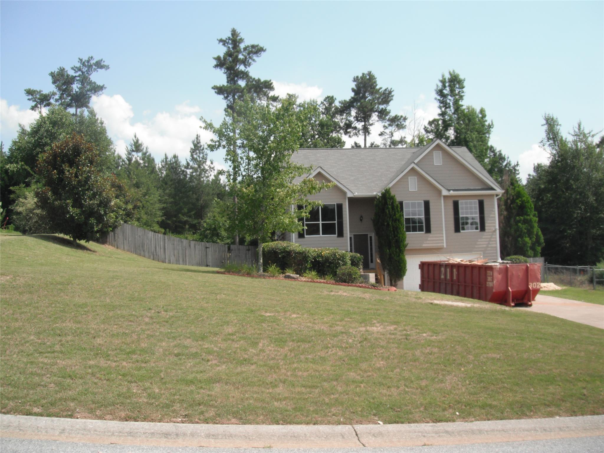 944 Lochwolde Ln, Bethlehem, GA 30620 photo 5