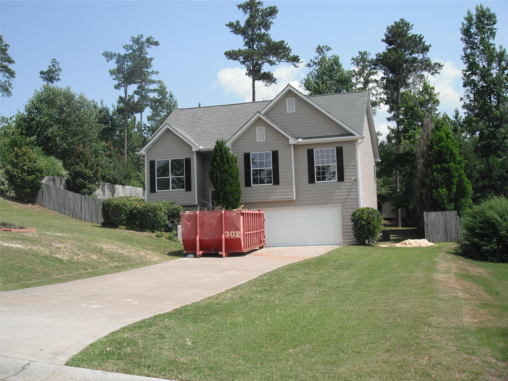 944 Lochwolde Ln, Bethlehem, GA 30620 photo 2