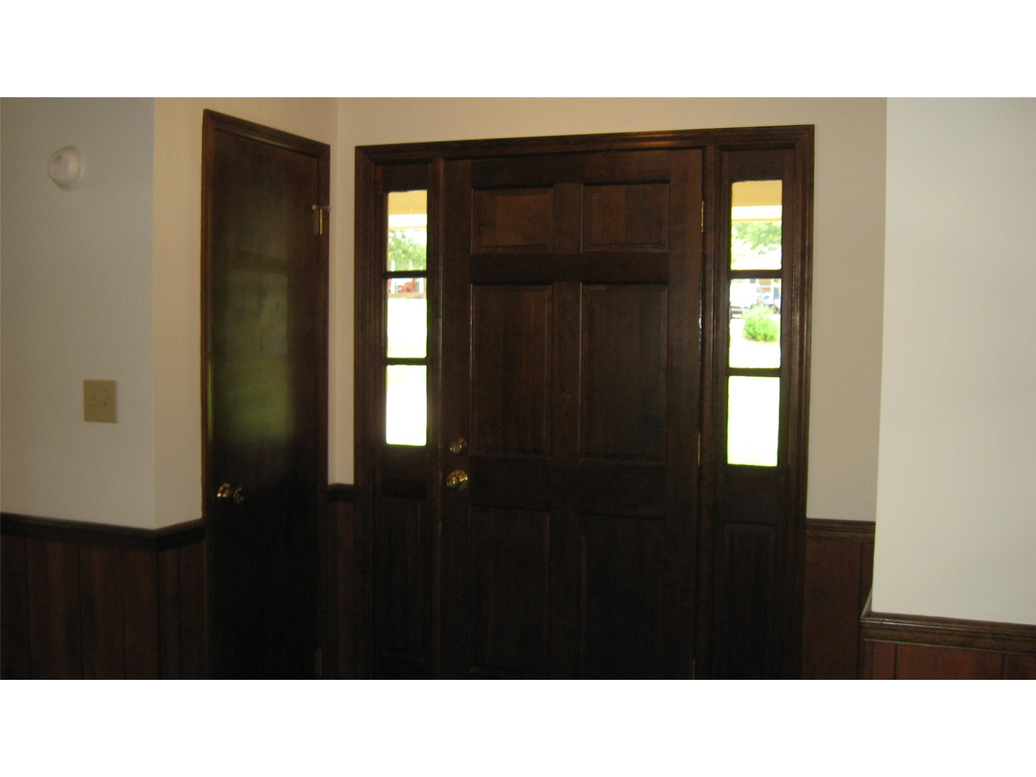 793 Kay St, Jackson, GA 30233 photo 4