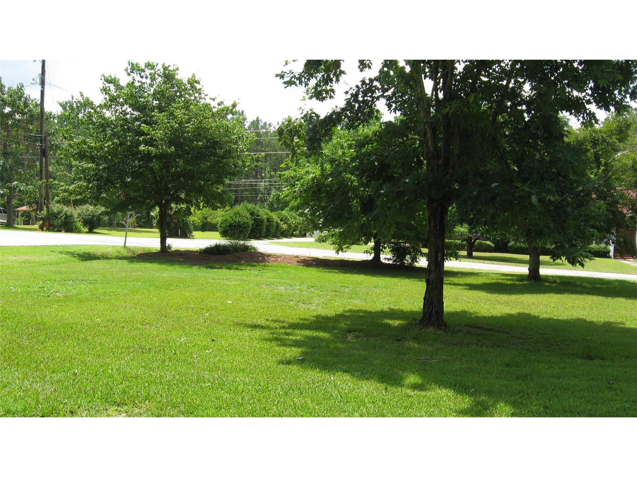 793 Kay St, Jackson, GA 30233 photo 3