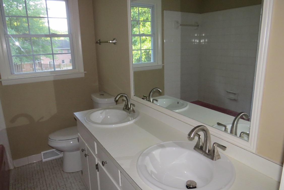 295 Scenic Dr, Toccoa, GA 30577 photo 10