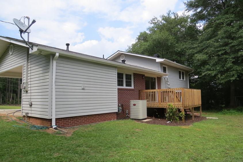 295 Scenic Dr, Toccoa, GA 30577 photo 3