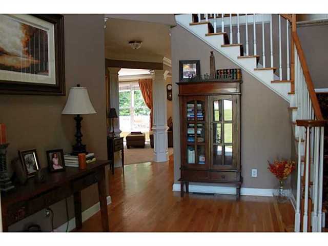1050 Hillside Pine Dr, Grayson, GA 30017 photo 3