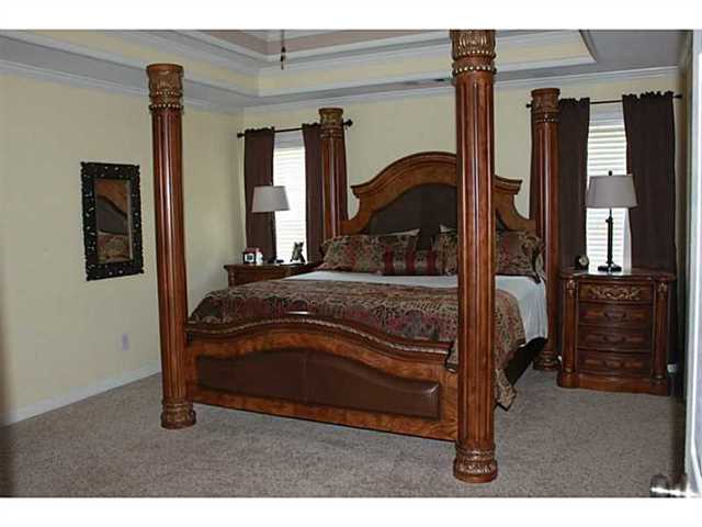 1050 Hillside Pine Dr, Grayson, GA 30017 photo 10