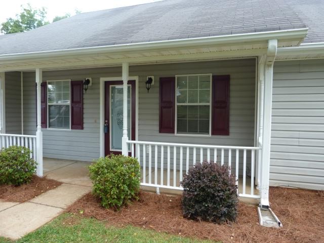 201 Greenleaf Dr, Hampton, GA 30228 photo 3