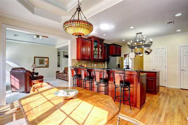 2734 Legislative Ln, Buford, GA 30519 photo 8