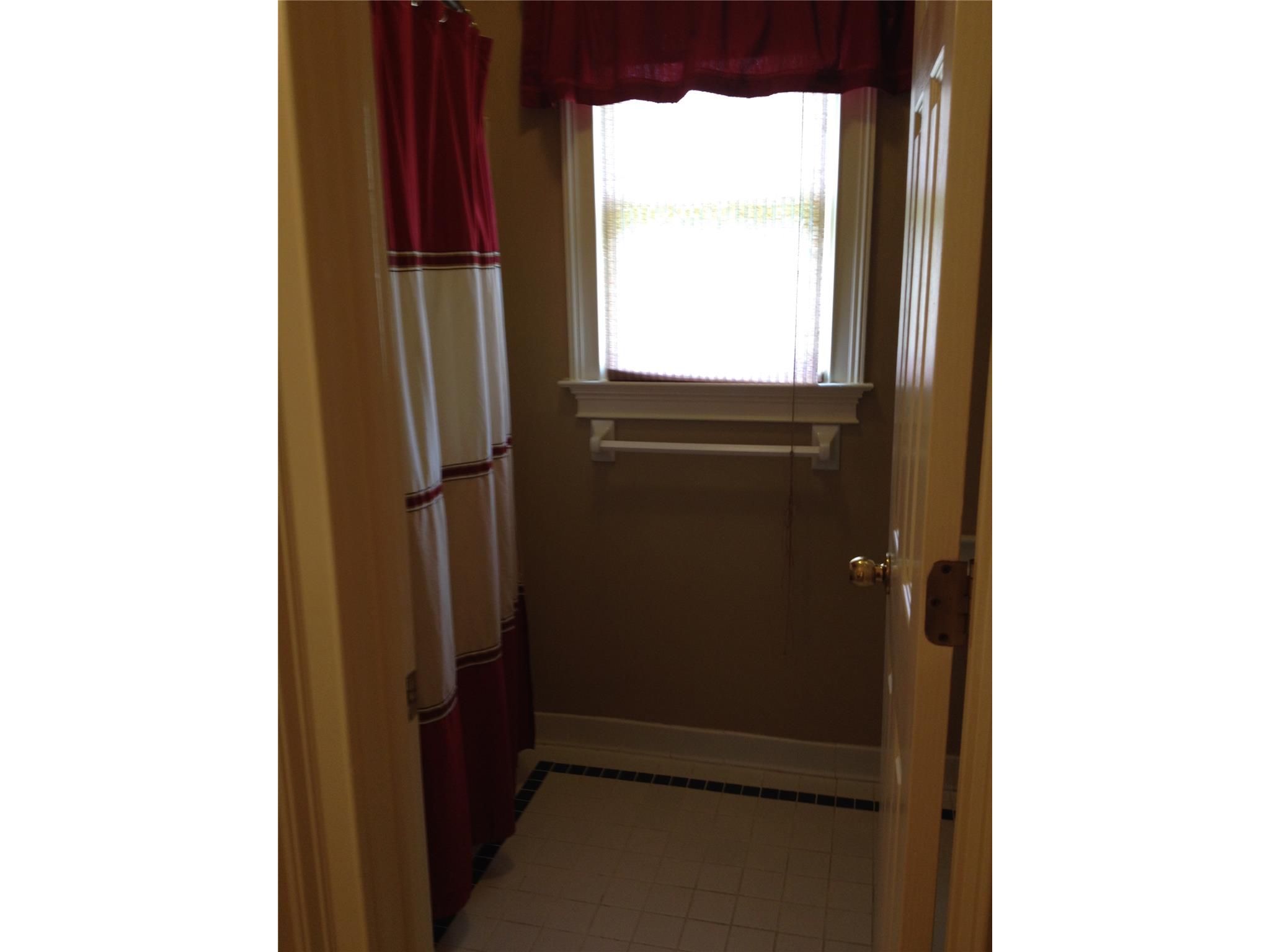 861 Fairway Dr, Monroe, GA 30655 photo 10