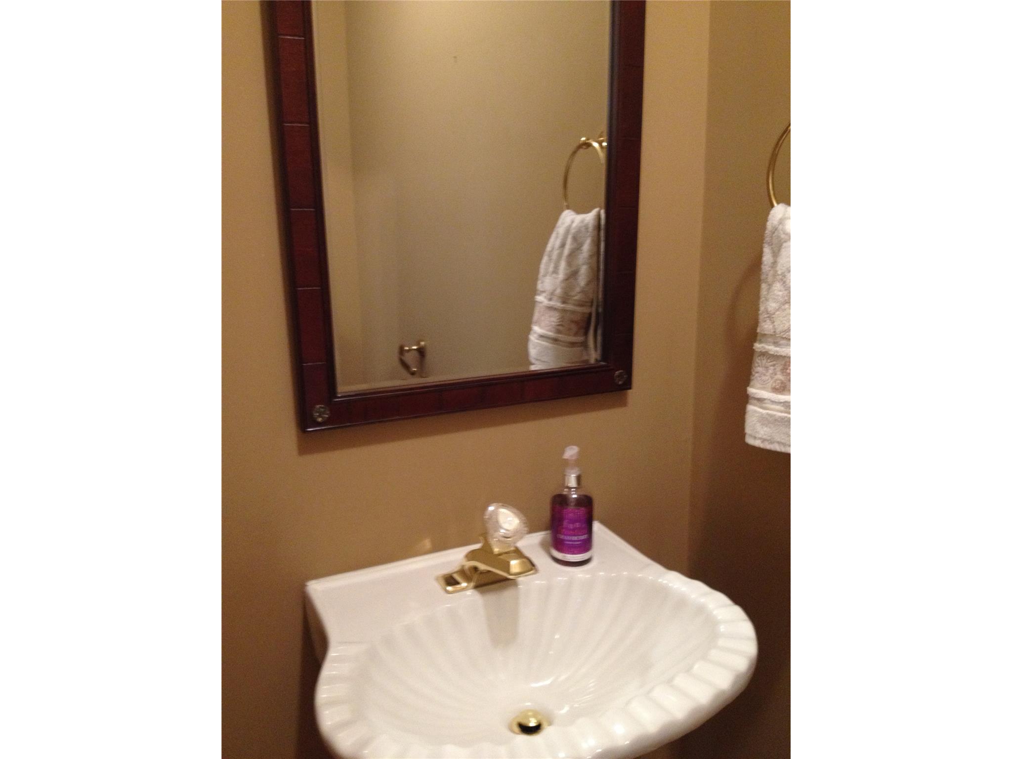861 Fairway Dr, Monroe, GA 30655 photo 2