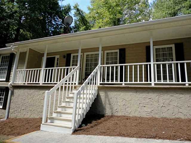 1721 Tipperary Cir, Monroe, GA 30656 photo 1