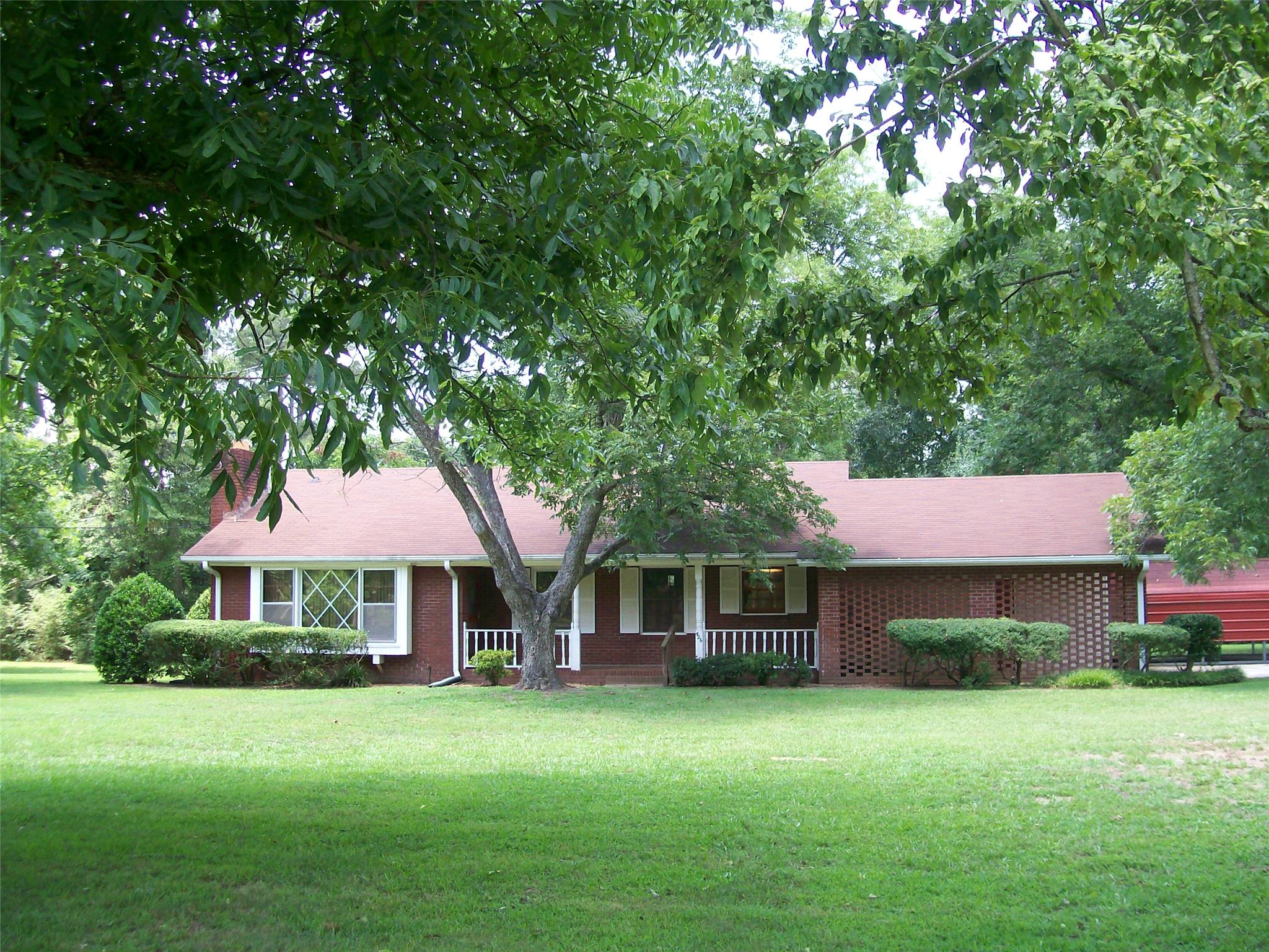426 Wesley Dr, Jackson, GA 30233 photo 1