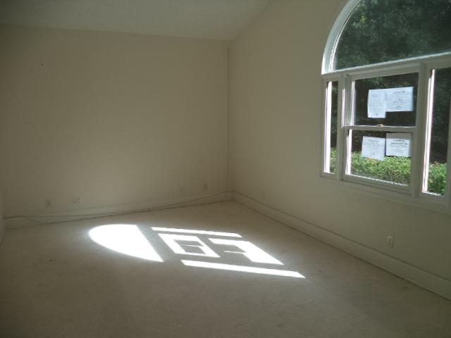 70 Barrett Woods Rd, Covington, GA 30014 photo 2