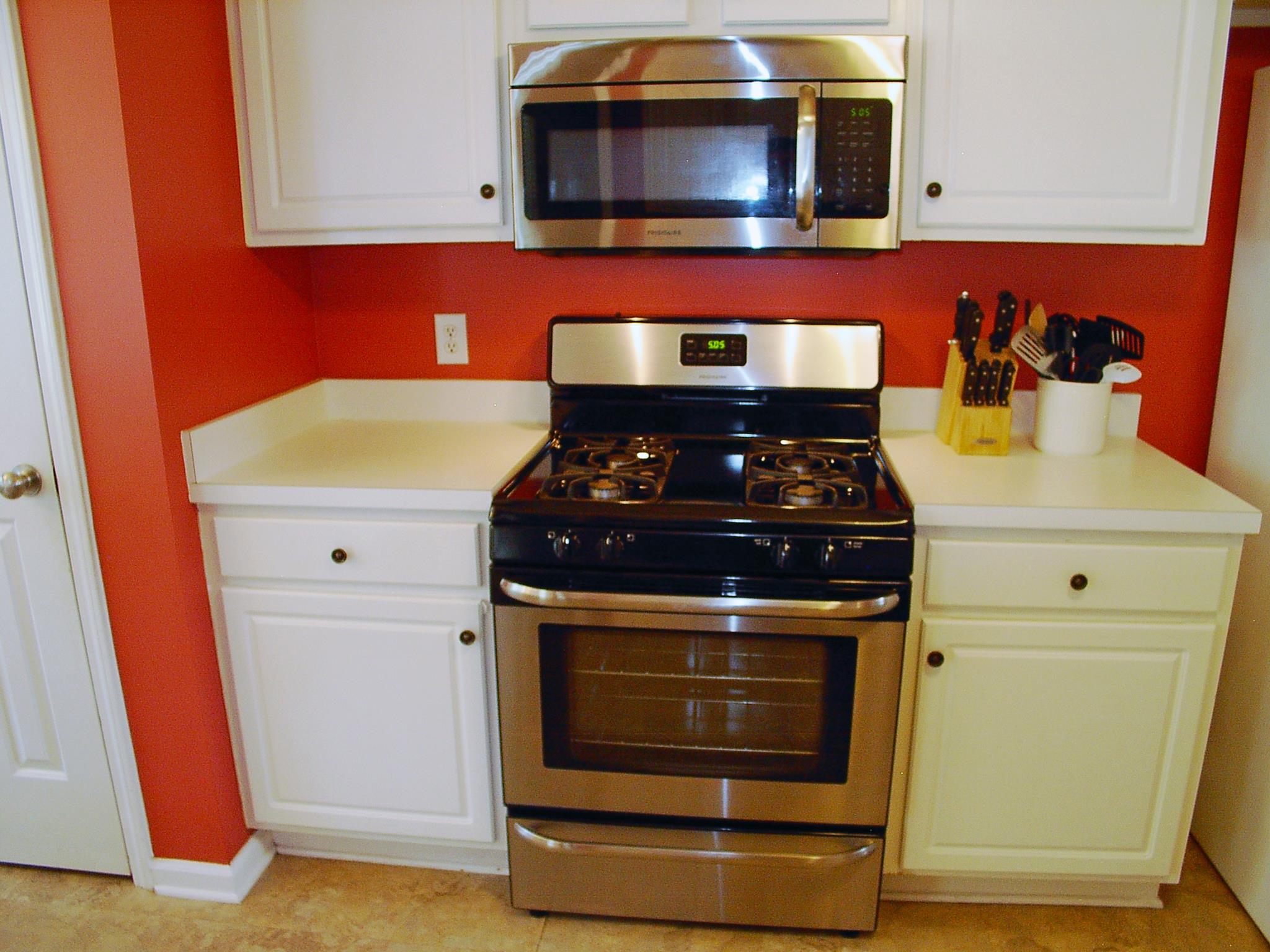 313 Hydesmere Dr, Buford, GA 30518 photo 6