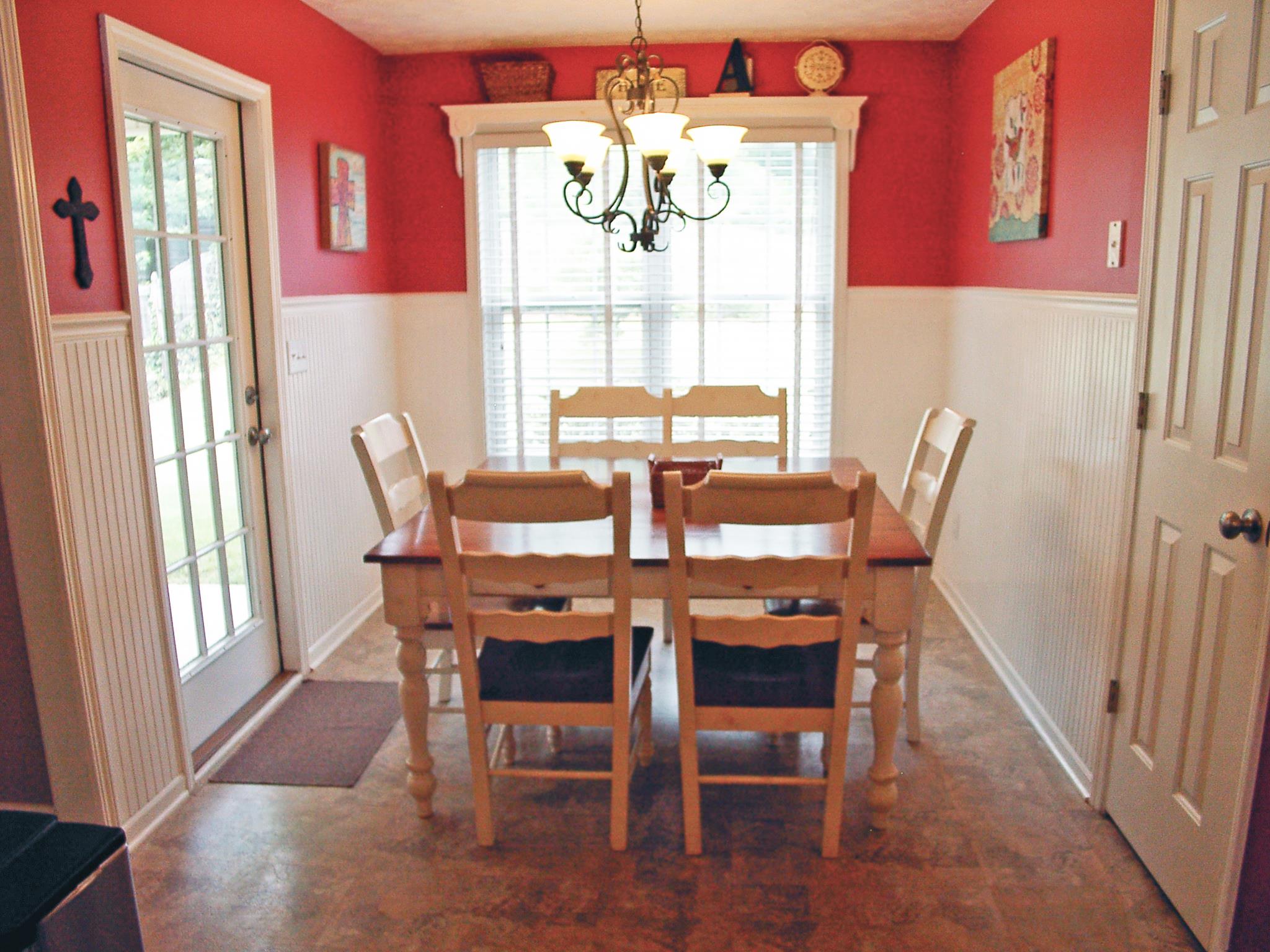 313 Hydesmere Dr, Buford, GA 30518 photo 7