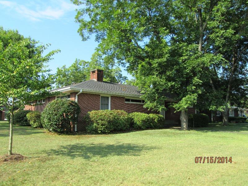 544 E Johnson St, Hartwell, GA 30643 photo 15