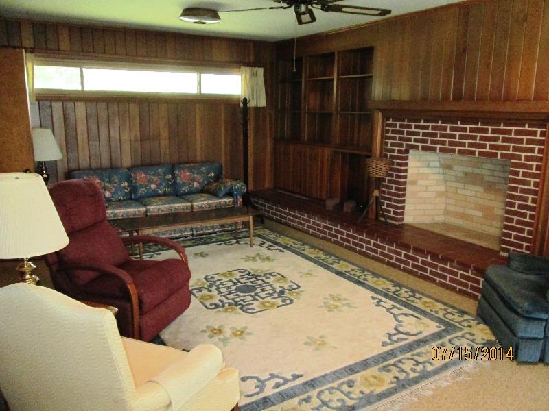 544 E Johnson St, Hartwell, GA 30643 photo 3