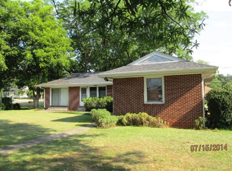 544 E Johnson St, Hartwell, GA 30643 photo 12