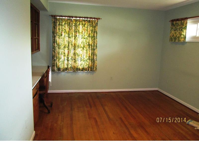 544 E Johnson St, Hartwell, GA 30643 photo 7