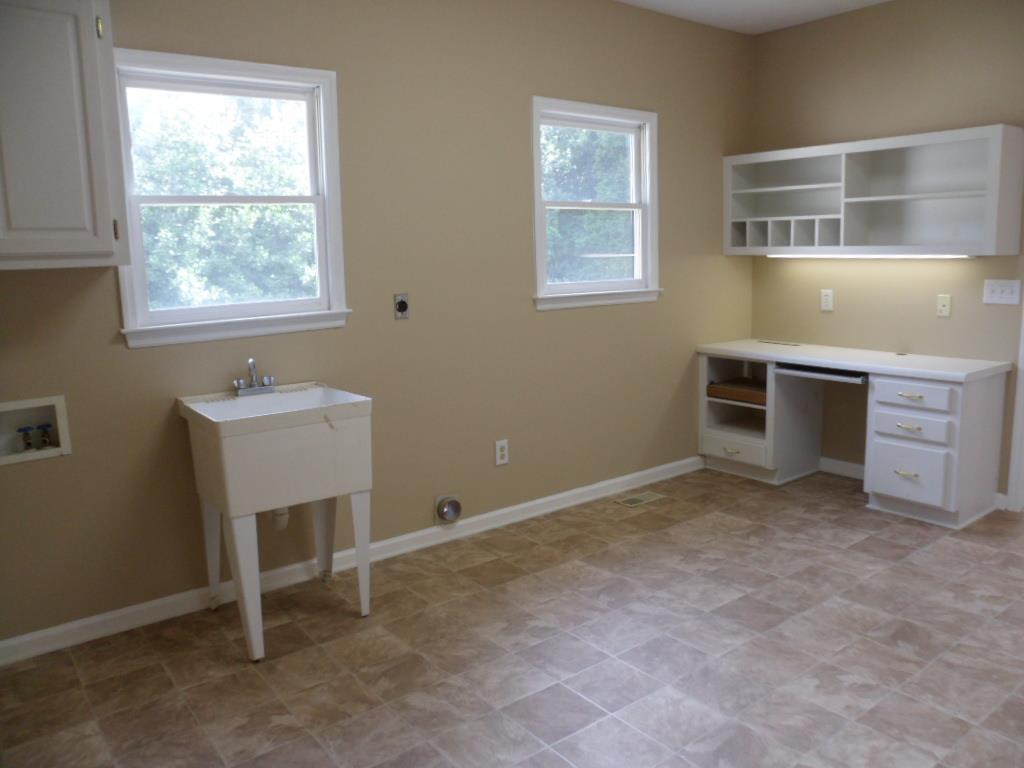 210 Featherwood Dr, Cornelia, GA 30531 photo 7