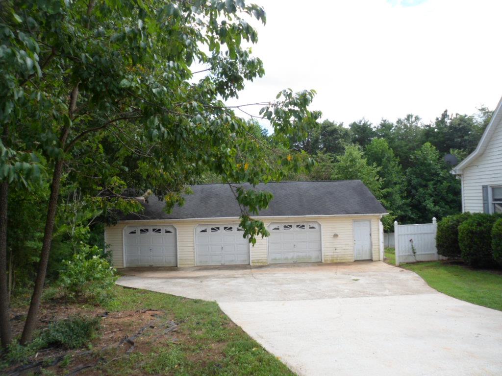 210 Featherwood Dr, Cornelia, GA 30531 photo 24