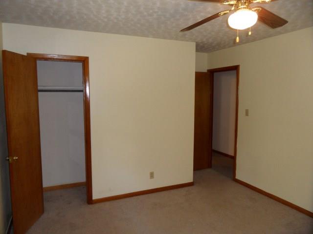 833 Poplar St, Toccoa, GA 30577 photo 10