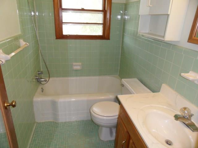 833 Poplar St, Toccoa, GA 30577 photo 7